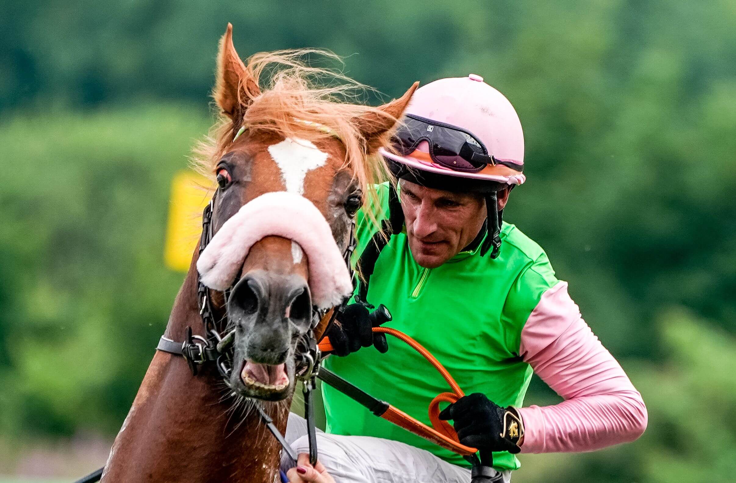 Andrasch Starke wins Deutsches Derby on Sisfahan