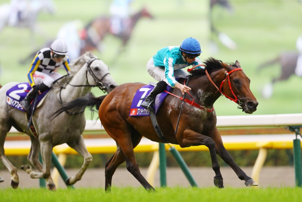 Romantic Warrior claimed the Yasuda Kinen
