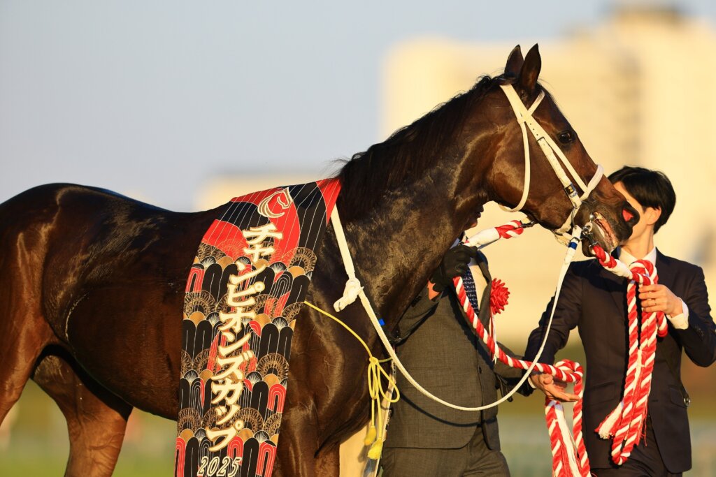 2025 Champions Cup winner W Heart Bond