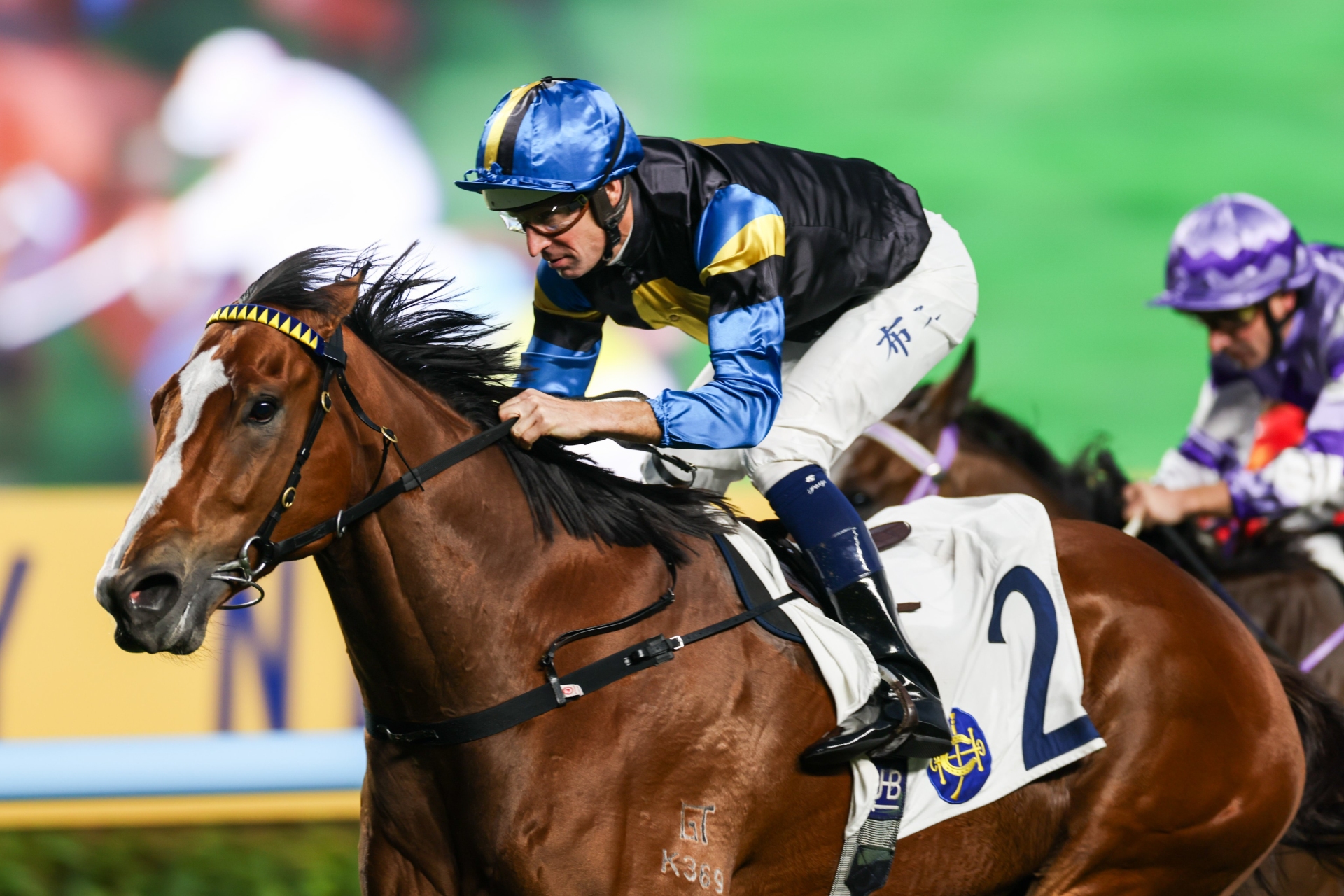 Hugh Bowman winning aboard Infinite Resolve at Sha Tin in 2026