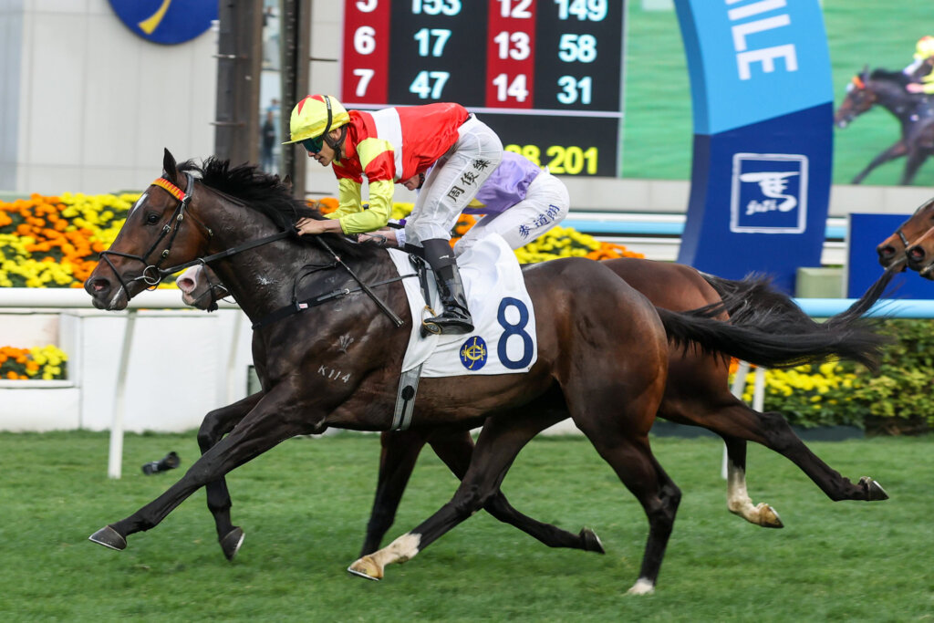 Lucky Sam Gor wins a Class 3 at Sha Tin under Jerry Chau in 2026