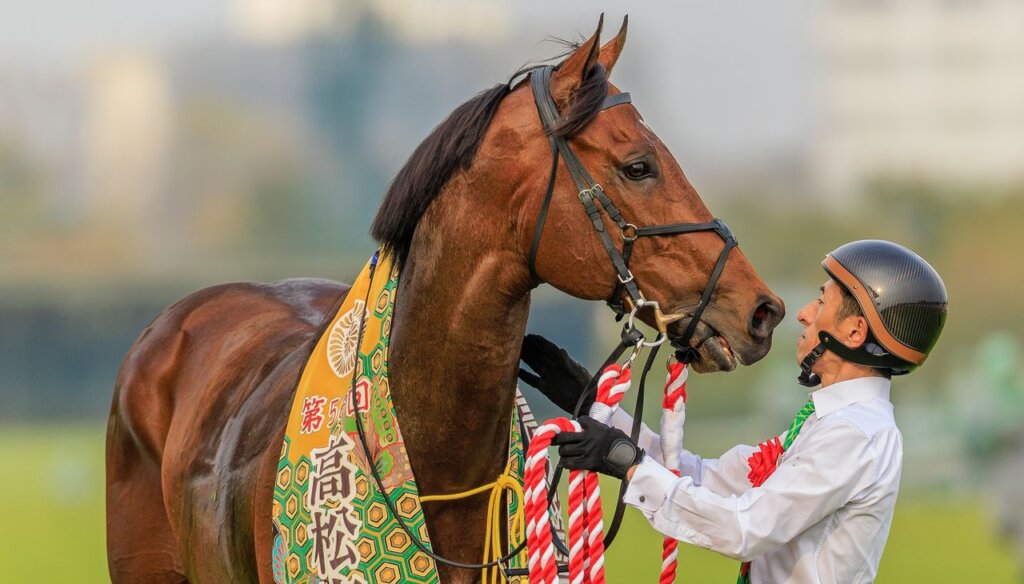 Dual Takamatsunomiya Kinen winner Satono Reve