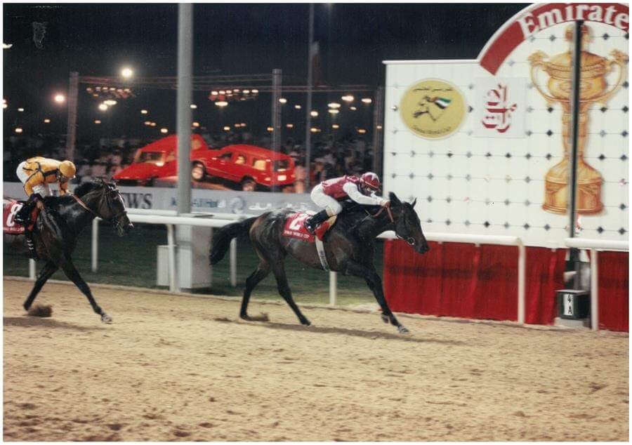 Singspiel winning the 1997 Dubai World Cup at Nad Al Sheba racecourse