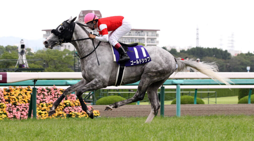 Gold Ship winning the 2014 Takarazuka Kinen