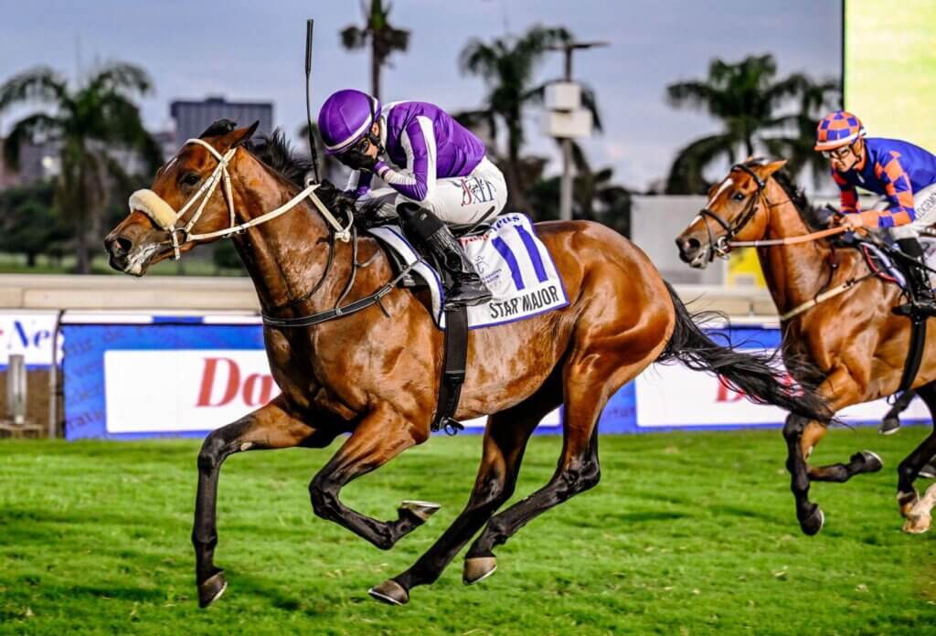 Mickaelle Michel winning the Daily News 2000 on Star Major